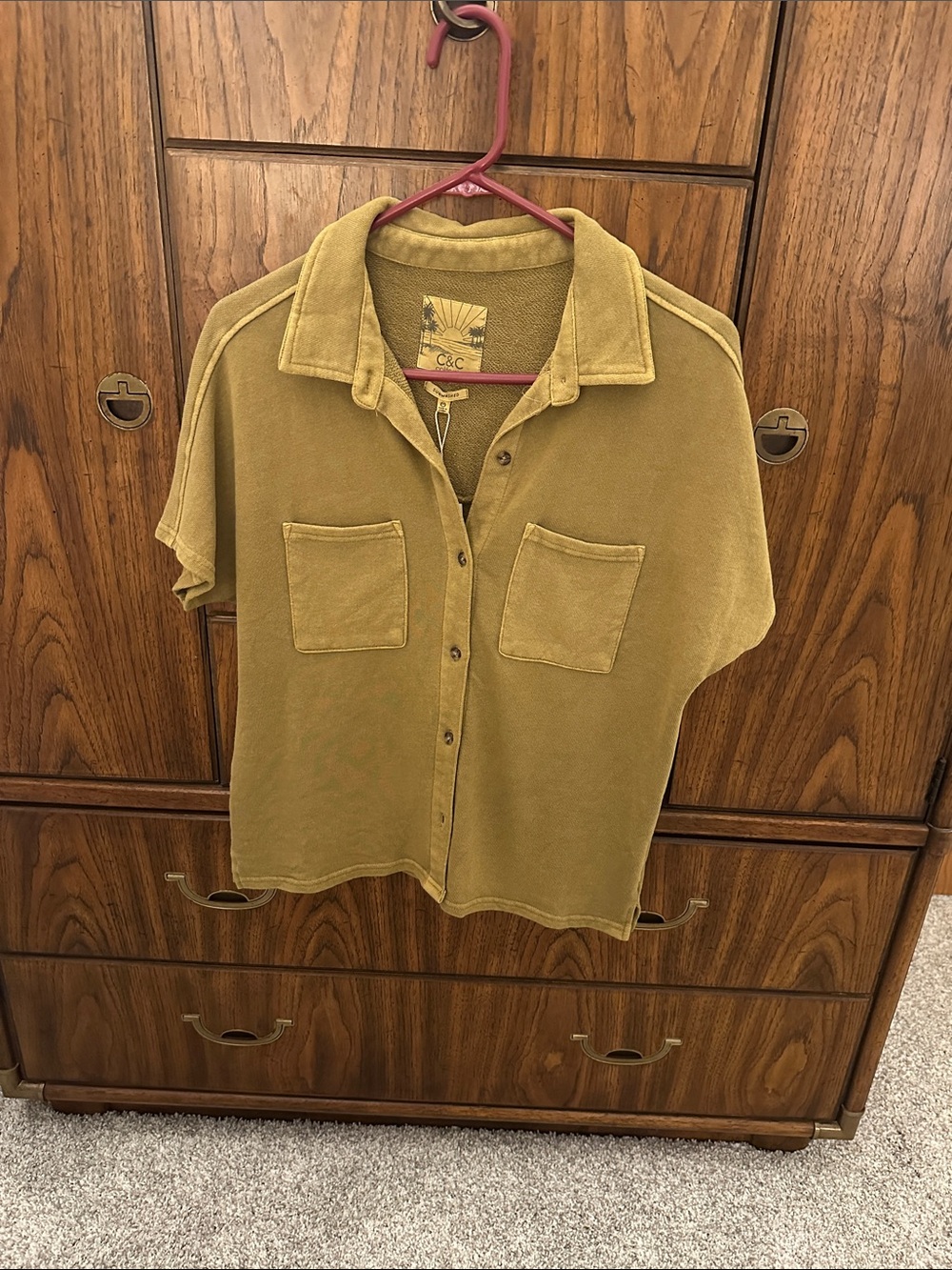 NWT C&C California Women’s Short-Sleeve Button-Down Shirt in Bronze